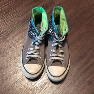 Hi-top Converse